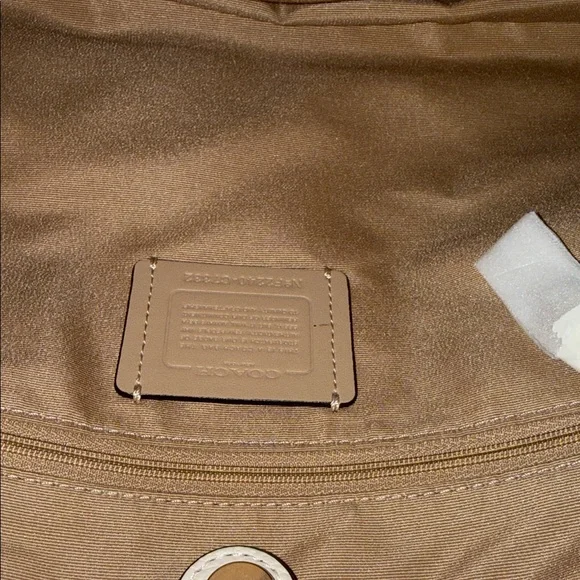 Coach Tan and Cream Signature Shoulder Bag With Purse Scarf - Picture 11 of 13